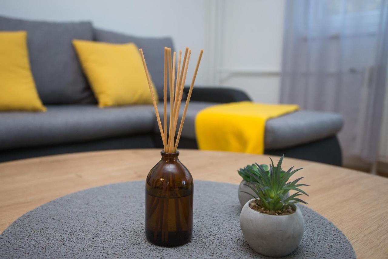 Apartman Lariva オシエク エクステリア 写真