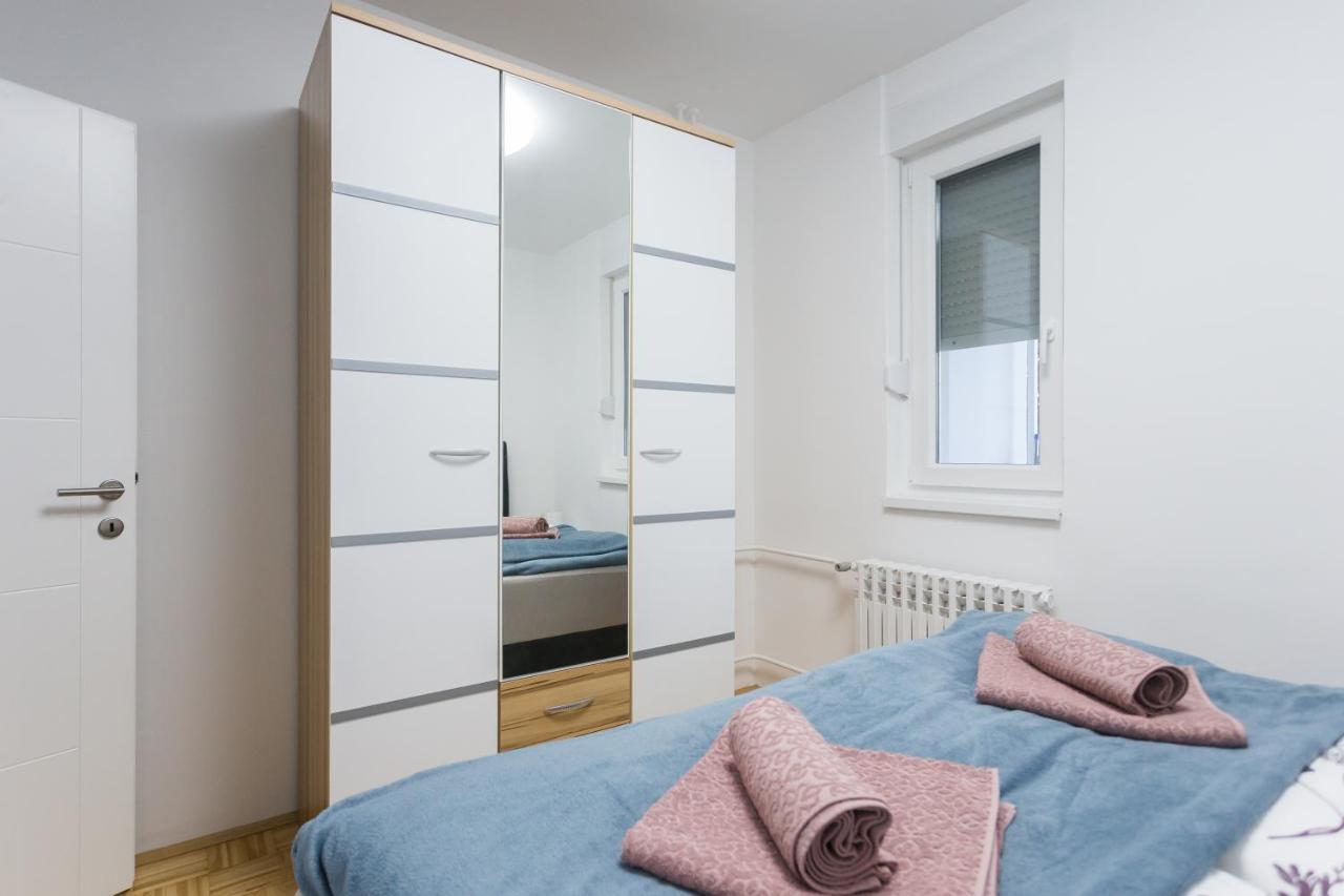 Apartman Lariva オシエク エクステリア 写真
